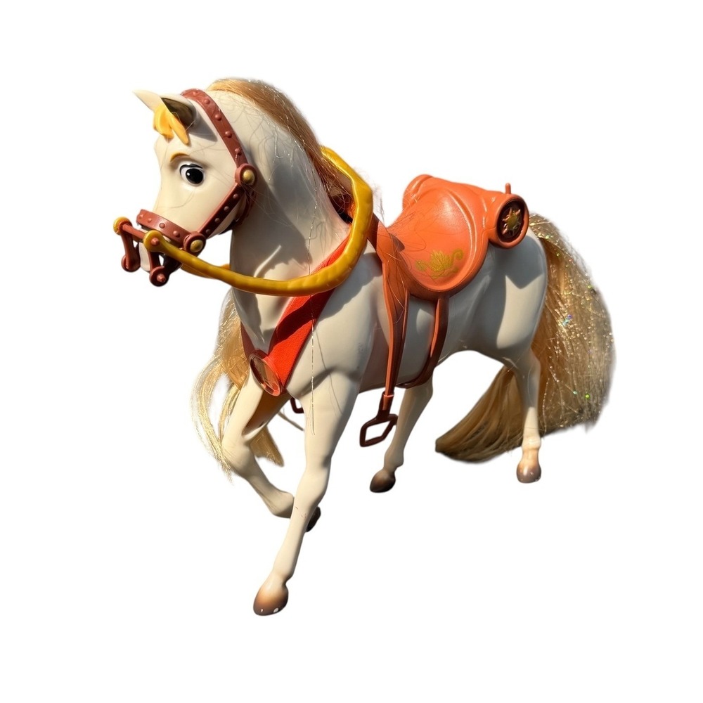 Disney Tangled Maximus Horse Figure White Palomino Tinsel Hair Sun Saddle Toy